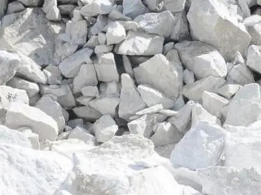 煅燒生石灰能得到熟石灰嗎？